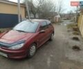 Красный Пежо 206, объемом двигателя 1.87 л и пробегом 315 тыс. км за 2700 $, фото 1 на Automoto.ua