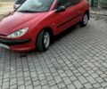 Червоний Пежо 206, об'ємом двигуна 1.1 л та пробігом 180 тис. км за 2200 $, фото 1 на Automoto.ua