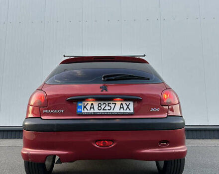 Красный Пежо 206, объемом двигателя 1.4 л и пробегом 263 тыс. км за 2600 $, фото 7 на Automoto.ua