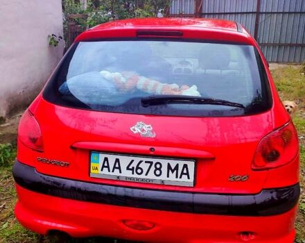 Червоний Пежо 206, об'ємом двигуна 1.4 л та пробігом 211 тис. км за 3000 $, фото 1 на Automoto.ua