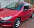 Червоний Пежо 206, об'ємом двигуна 1.4 л та пробігом 204 тис. км за 2850 $, фото 1 на Automoto.ua