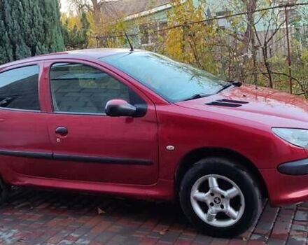 Червоний Пежо 206, об'ємом двигуна 1.4 л та пробігом 204 тис. км за 2850 $, фото 3 на Automoto.ua