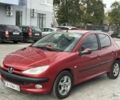 Красный Пежо 206, объемом двигателя 1.6 л и пробегом 195 тыс. км за 3750 $, фото 8 на Automoto.ua
