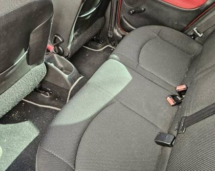 Красный Пежо 206, объемом двигателя 1.36 л и пробегом 131 тыс. км за 4800 $, фото 6 на Automoto.ua