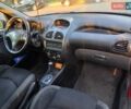 Красный Пежо 206, объемом двигателя 1.4 л и пробегом 228 тыс. км за 2800 $, фото 5 на Automoto.ua