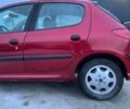 Красный Пежо 206, объемом двигателя 1.4 л и пробегом 259 тыс. км за 2600 $, фото 2 на Automoto.ua