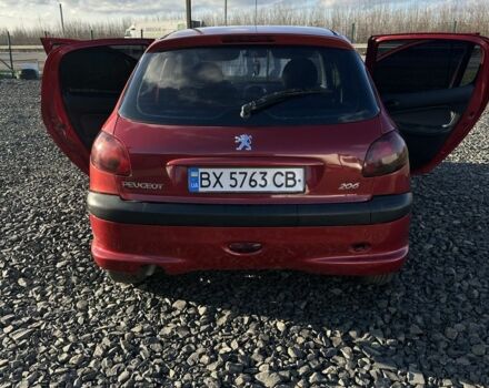 Красный Пежо 206, объемом двигателя 1.4 л и пробегом 165 тыс. км за 2850 $, фото 3 на Automoto.ua