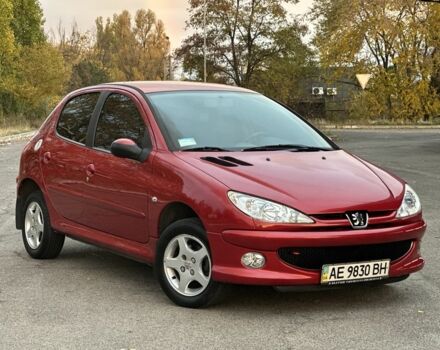 Красный Пежо 206, объемом двигателя 1.4 л и пробегом 119 тыс. км за 4500 $, фото 5 на Automoto.ua
