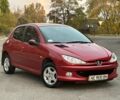 Красный Пежо 206, объемом двигателя 1.4 л и пробегом 119 тыс. км за 4500 $, фото 5 на Automoto.ua