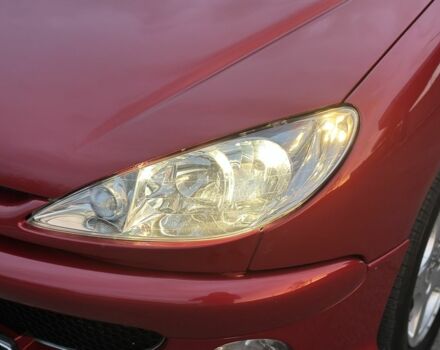 Красный Пежо 206, объемом двигателя 1.4 л и пробегом 119 тыс. км за 4500 $, фото 23 на Automoto.ua