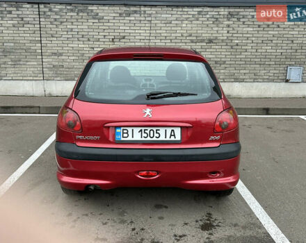 Красный Пежо 206, объемом двигателя 1.4 л и пробегом 76 тыс. км за 5200 $, фото 3 на Automoto.ua