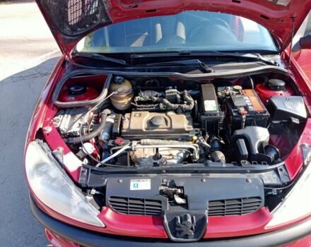 Пежо 206 2008 в Одессе на Automoto.ua Красный Пежо 206, объемом двигателя 1.4 л и пробегом 280 тыс. км за 3000 $, фото 12 на Automoto.ua