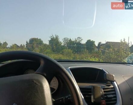 Красный Пежо 206, объемом двигателя 1.4 л и пробегом 232 тыс. км за 4000 $, фото 18 на Automoto.ua