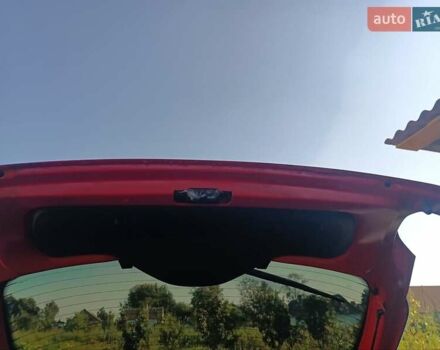 Красный Пежо 206, объемом двигателя 1.4 л и пробегом 232 тыс. км за 4000 $, фото 15 на Automoto.ua