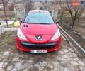 Красный Пежо 206, объемом двигателя 1.4 л и пробегом 280 тыс. км за 4200 $, фото 1 на Automoto.ua