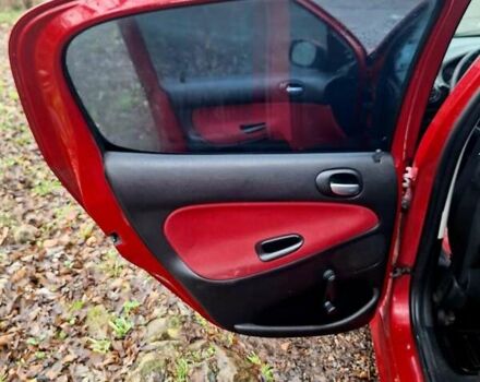 Красный Пежо 206, объемом двигателя 1.36 л и пробегом 226 тыс. км за 3799 $, фото 22 на Automoto.ua