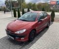 Червоний Пежо 206, об'ємом двигуна 1.4 л та пробігом 170 тис. км за 2800 $, фото 1 на Automoto.ua