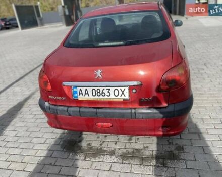 Червоний Пежо 206, об'ємом двигуна 1.4 л та пробігом 170 тис. км за 2800 $, фото 3 на Automoto.ua