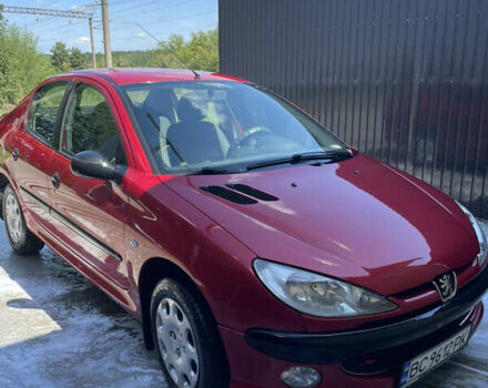 Червоний Пежо 206, об'ємом двигуна 1.36 л та пробігом 184 тис. км за 3500 $, фото 1 на Automoto.ua