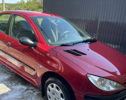 Червоний Пежо 206, об'ємом двигуна 1.36 л та пробігом 184 тис. км за 3500 $, фото 7 на Automoto.ua