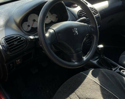 Пежо 206 2008 в Одессе на Automoto.ua Красный Пежо 206, объемом двигателя 1.36 л и пробегом 280 тыс. км за 3500 $, фото 12 на Automoto.ua