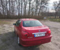 Червоний Пежо 206, об'ємом двигуна 1.36 л та пробігом 180 тис. км за 3300 $, фото 3 на Automoto.ua