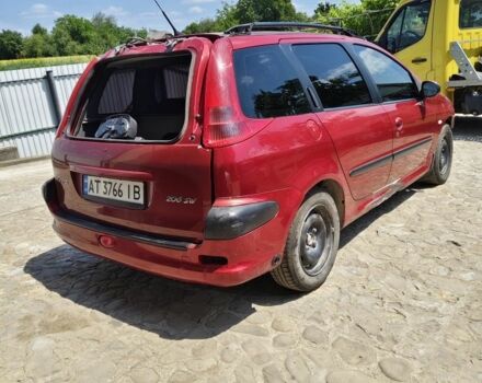 Червоний Пежо 206, об'ємом двигуна 1.1 л та пробігом 230 тис. км за 750 $, фото 3 на Automoto.ua
