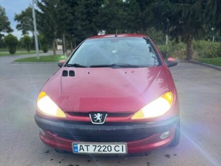 Червоний Пежо 206, об'ємом двигуна 1.4 л та пробігом 236 тис. км за 1900 $, фото 1 на Automoto.ua