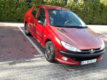 Червоний Пежо 206, об'ємом двигуна 1.4 л та пробігом 2 тис. км за 2300 $, фото 1 на Automoto.ua