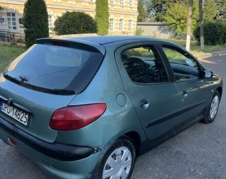 Пежо 206, объемом двигателя 1.6 л и пробегом 240 тыс. км за 1550 $, фото 1 на Automoto.ua