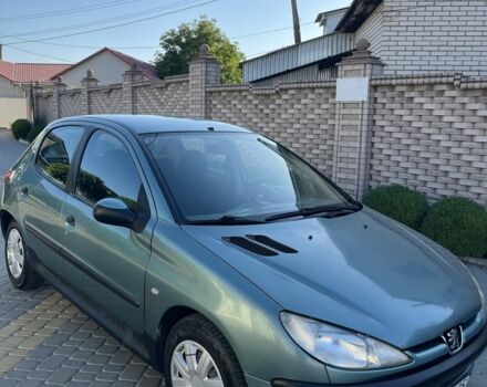 Пежо 206, объемом двигателя 1.6 л и пробегом 245 тыс. км за 1550 $, фото 2 на Automoto.ua