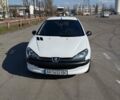 Пежо 206, объемом двигателя 1.36 л и пробегом 230 тыс. км за 3700 $, фото 2 на Automoto.ua