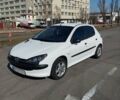 Пежо 206, объемом двигателя 1.36 л и пробегом 230 тыс. км за 3700 $, фото 1 на Automoto.ua