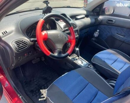 Пежо 206, объемом двигателя 1.6 л и пробегом 108 тыс. км за 4499 $, фото 14 на Automoto.ua