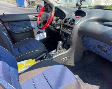 Пежо 206, объемом двигателя 1.6 л и пробегом 108 тыс. км за 4499 $, фото 16 на Automoto.ua