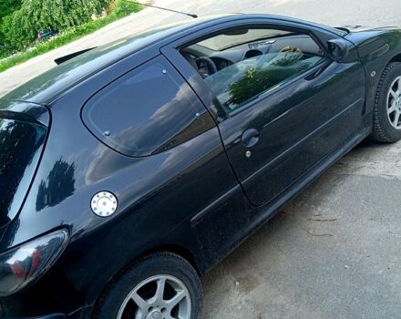 Пежо 206, об'ємом двигуна 1.4 л та пробігом 300 тис. км за 2000 $, фото 1 на Automoto.ua