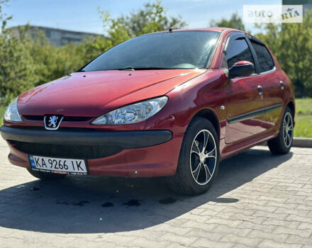 Пежо 206, объемом двигателя 1.36 л и пробегом 172 тыс. км за 4400 $, фото 1 на Automoto.ua