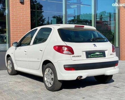 Пежо 206, объемом двигателя 1.4 л и пробегом 206 тыс. км за 3990 $, фото 6 на Automoto.ua
