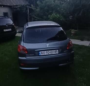 Пежо 206, об'ємом двигуна 1.1 л та пробігом 190 тис. км за 3800 $, фото 3 на Automoto.ua