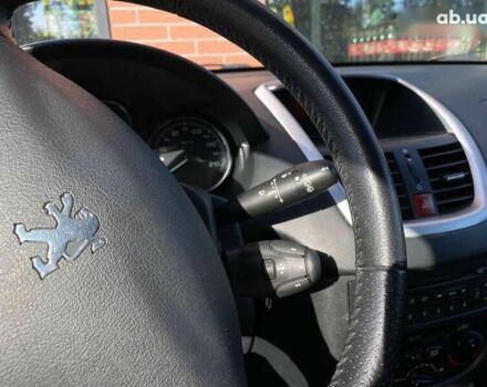 Пежо 206, объемом двигателя 1.4 л и пробегом 206 тыс. км за 3990 $, фото 23 на Automoto.ua