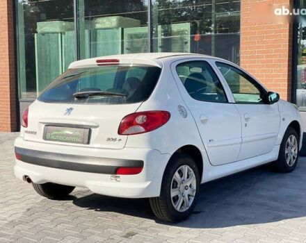 Пежо 206, объемом двигателя 1.4 л и пробегом 206 тыс. км за 3990 $, фото 10 на Automoto.ua