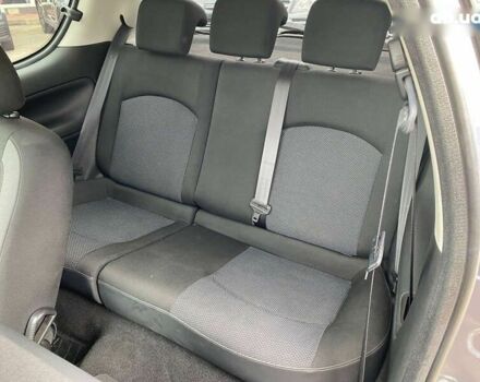 Пежо 206, объемом двигателя 1.4 л и пробегом 188 тыс. км за 4500 $, фото 9 на Automoto.ua