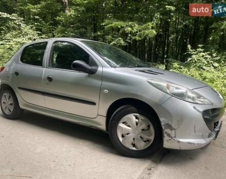 Пежо 206, объемом двигателя 1.4 л и пробегом 373 тыс. км за 3777 $, фото 8 на Automoto.ua