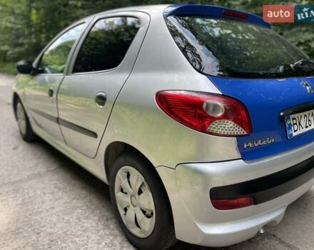 Пежо 206, объемом двигателя 1.4 л и пробегом 373 тыс. км за 3777 $, фото 2 на Automoto.ua