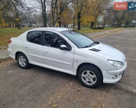 Пежо 206, объемом двигателя 1.4 л и пробегом 229 тыс. км за 3100 $, фото 10 на Automoto.ua