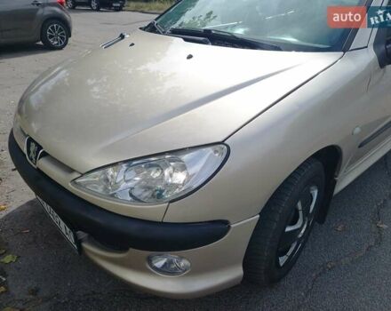 Пежо 206, объемом двигателя 1.4 л и пробегом 231 тыс. км за 3450 $, фото 5 на Automoto.ua