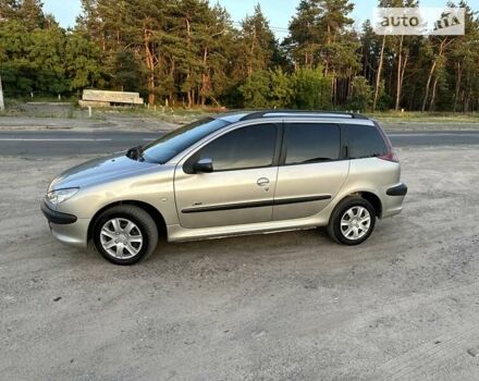 Пежо 206, объемом двигателя 1.4 л и пробегом 217 тыс. км за 4900 $, фото 2 на Automoto.ua