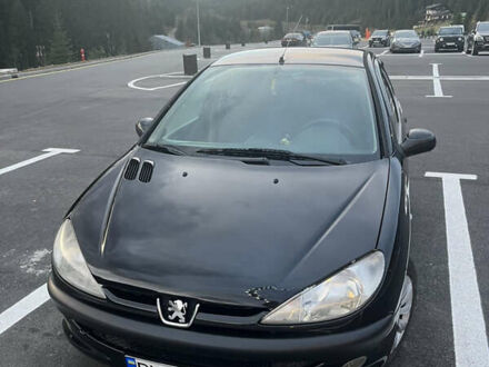 Пежо 206 2005 в Глухове на Automoto.ua Пежо 206, объемом двигателя 1.6 л и пробегом 174 тыс. км за 4000 $, фото 1 на Automoto.ua