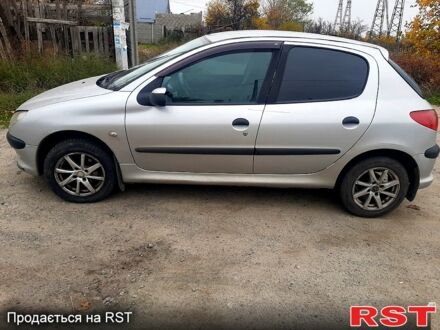 Пежо 206, объемом двигателя 1.4 л и пробегом 340 тыс. км за 2900 $, фото 1 на Automoto.ua
