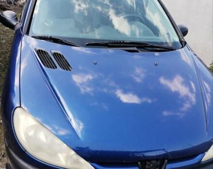Пежо 206, объемом двигателя 0 л и пробегом 143 тыс. км за 3300 $, фото 1 на Automoto.ua